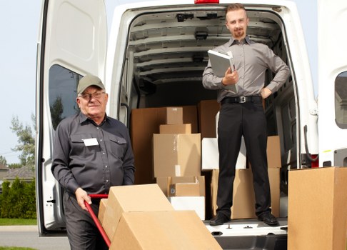 Organized residential moving service in West Kensington