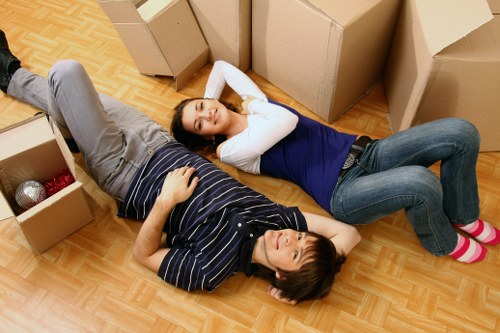 Careful packing and labeling for home moves in Westkensington